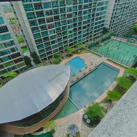Mount Austin Ikea, Aeon 10Mins -Pool View- C115 Lejlighed Johor Bahru Eksteriør billede